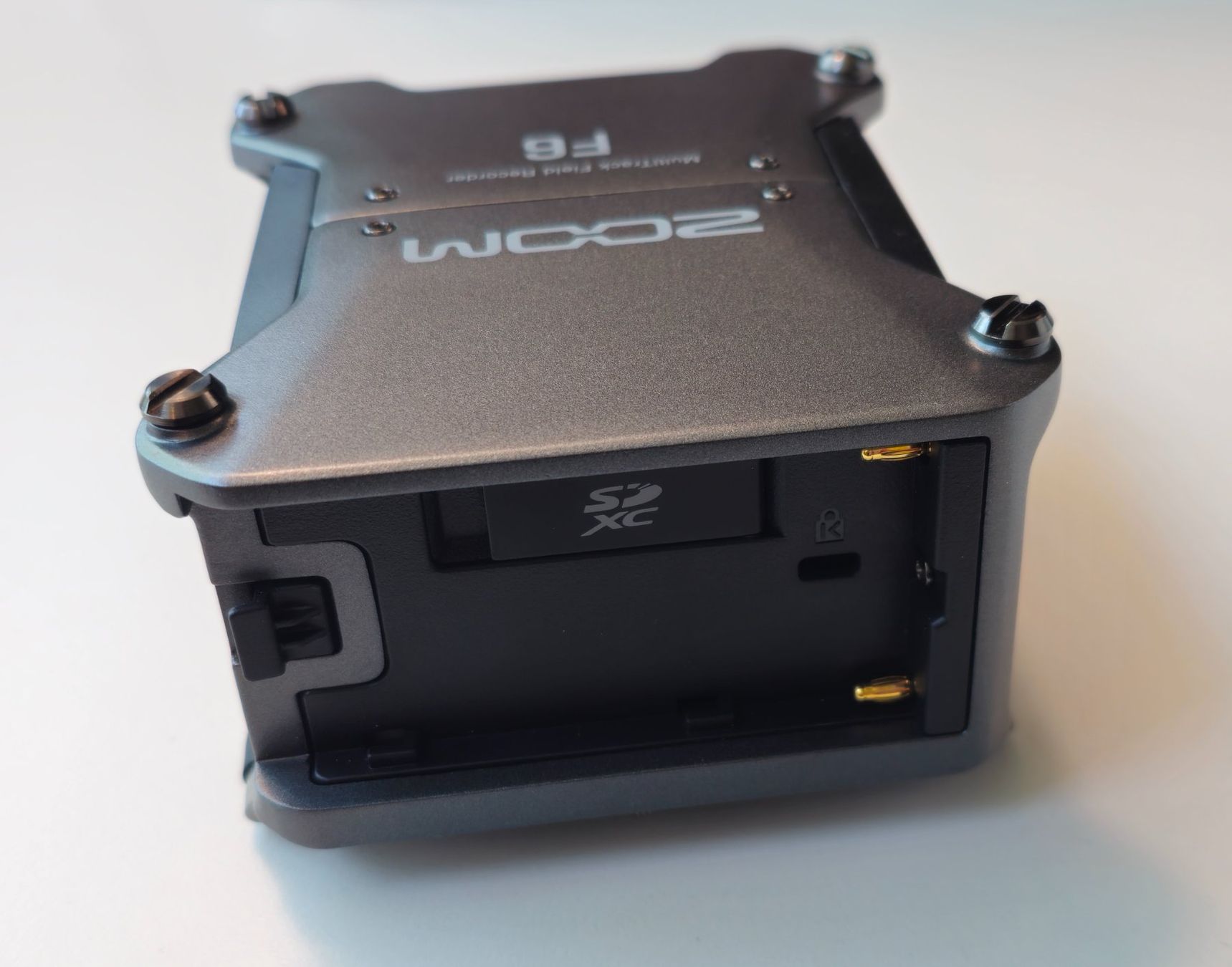 Zoom Registratori: Zoom F6 Field Recorder - 32-Bit Float - Neuwertig – Usato da Aarau venduto da kau_t8lb 3