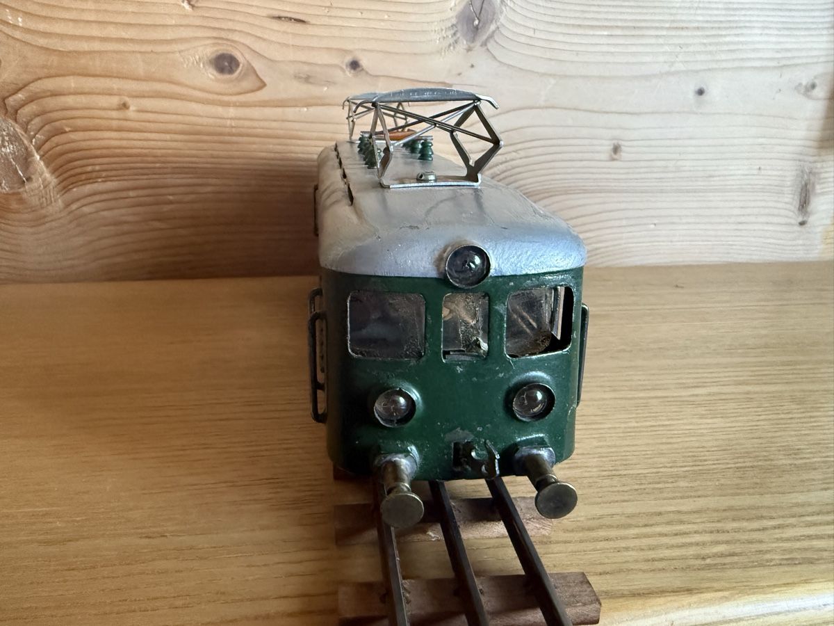 Modelleisenbahnen: Spur 0 Eigenbau Lok mit einem Motor DC – Gebraucht aus Amden von vipernatter 5