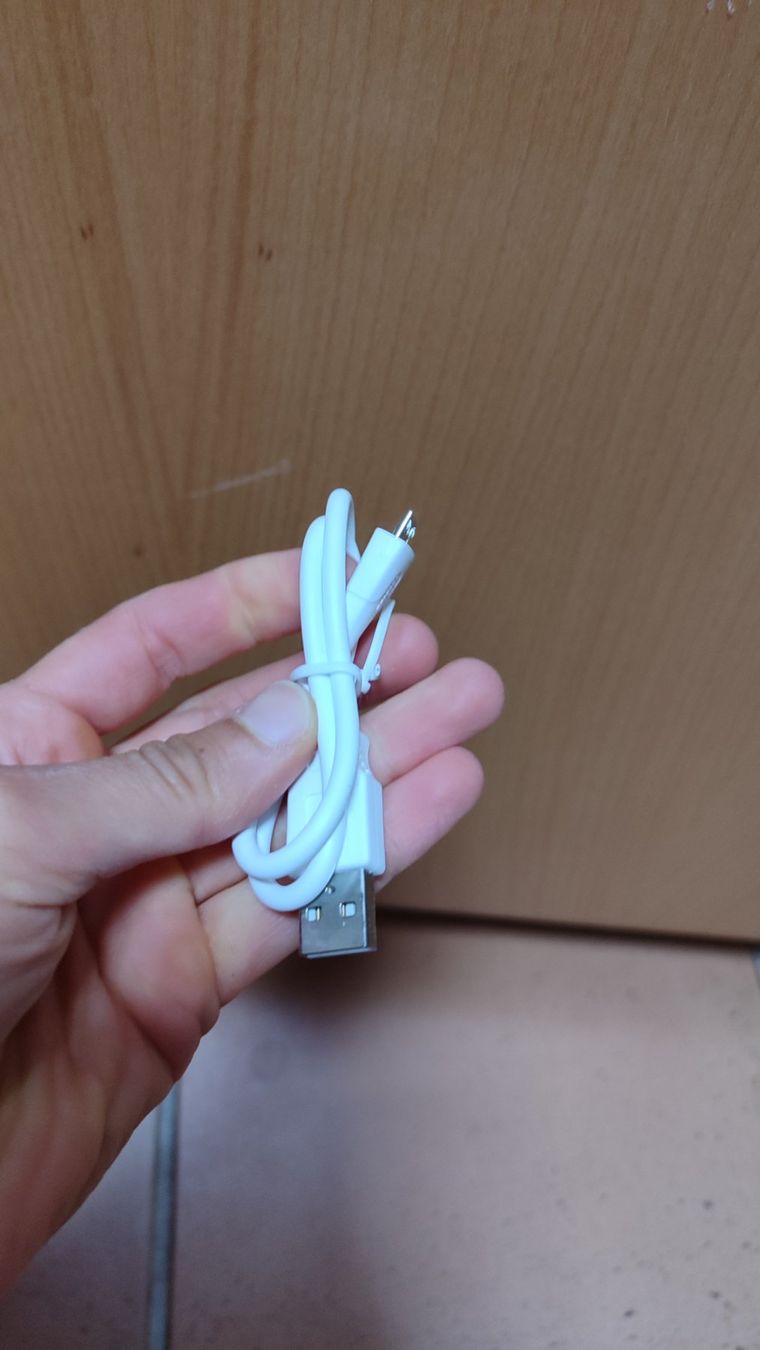 Cavi: USB Kabel Micro-USB auf USB-A weiss NEU – Nuovo e nell'imballaggio originale da Brüttisellen venduto da nic_xm7s 1