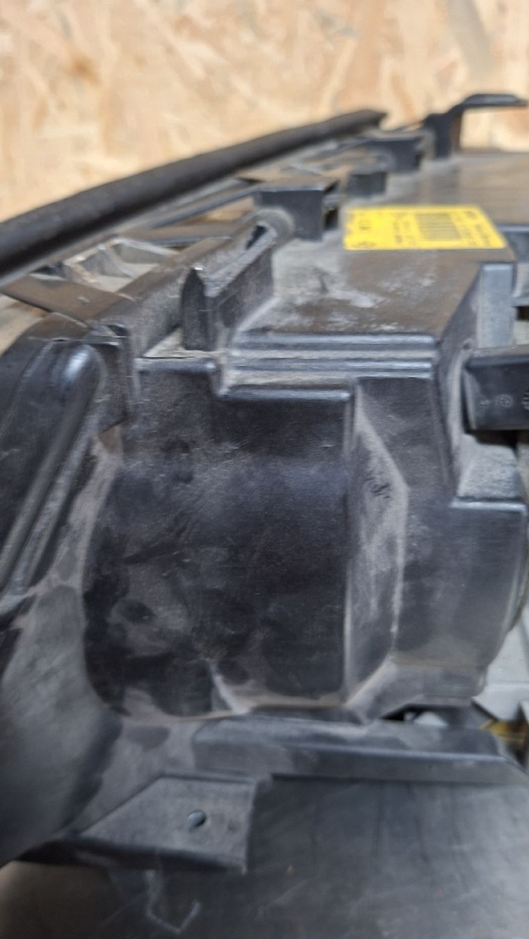 BMW Scheinwerfer: Phares xénon bmw e46 – Gebraucht aus Vérossaz von Thibault1234 8