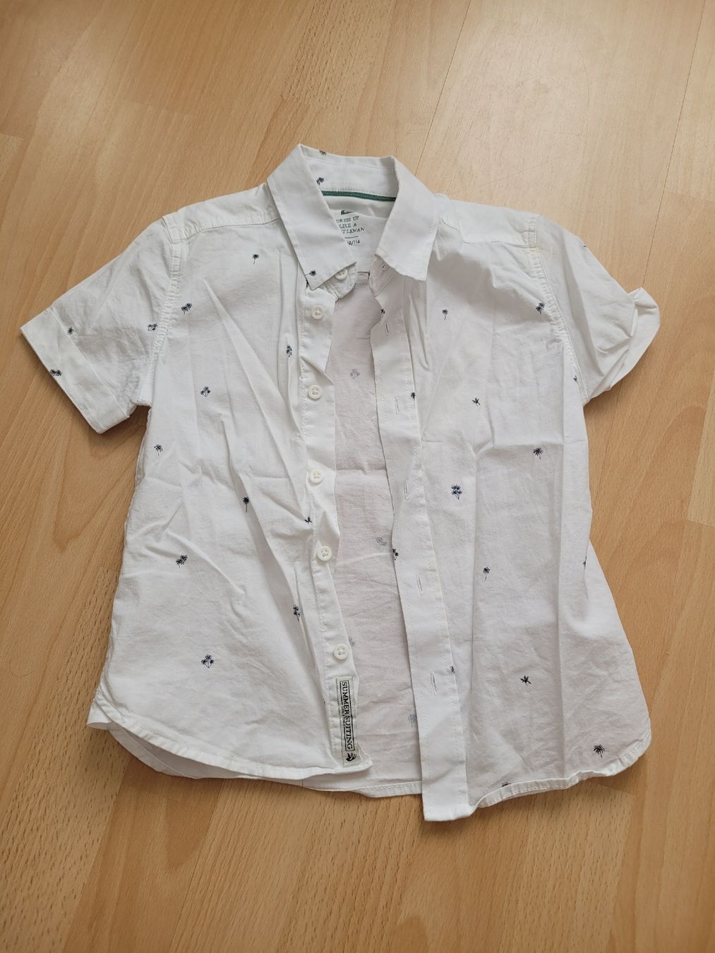 We Chemises, T-shirts & Polos: Hemd We gr. 110/116 – D'occasion à Inwil par Flower2325