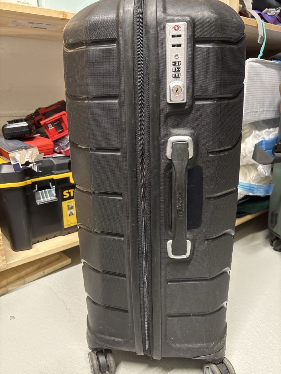 Samsonite Reisekoffer: Samsonite Suitcase Hard Shell – Gebraucht aus Zürich von kam_ysh2 4
