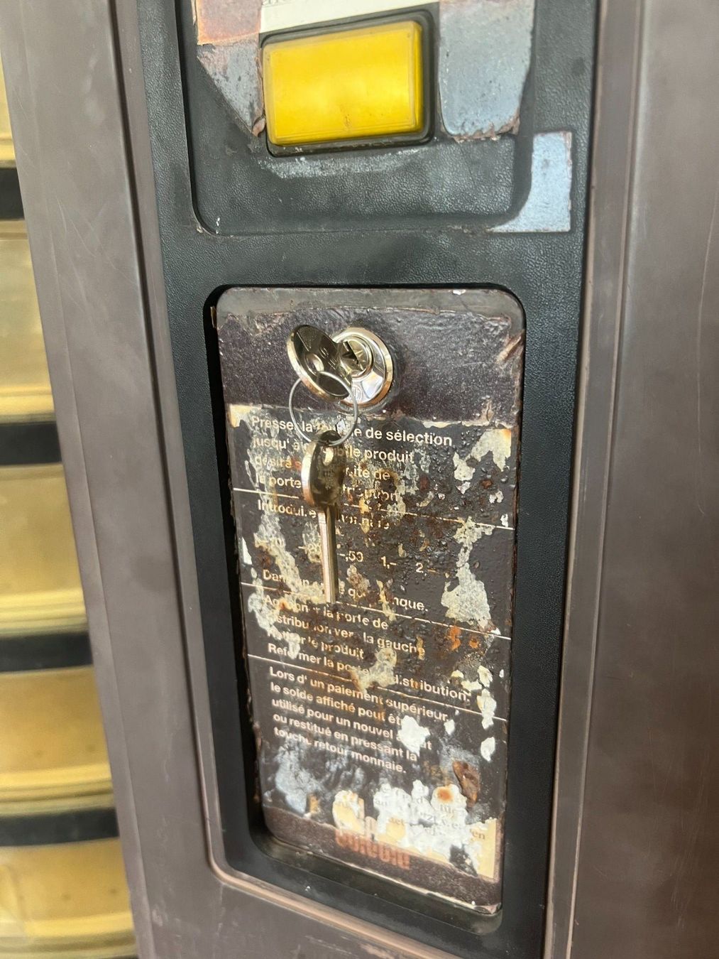 Selecta Sonstiges für die Gastronomie & Hotel: Selecta Automat – Gebraucht aus Basel von locolorenzo 7