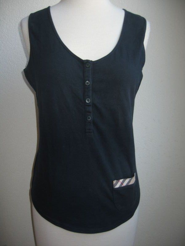 Burberry Top: Burberry beau top en taille 40CH! – Usato da Champlan venduto da baghera12