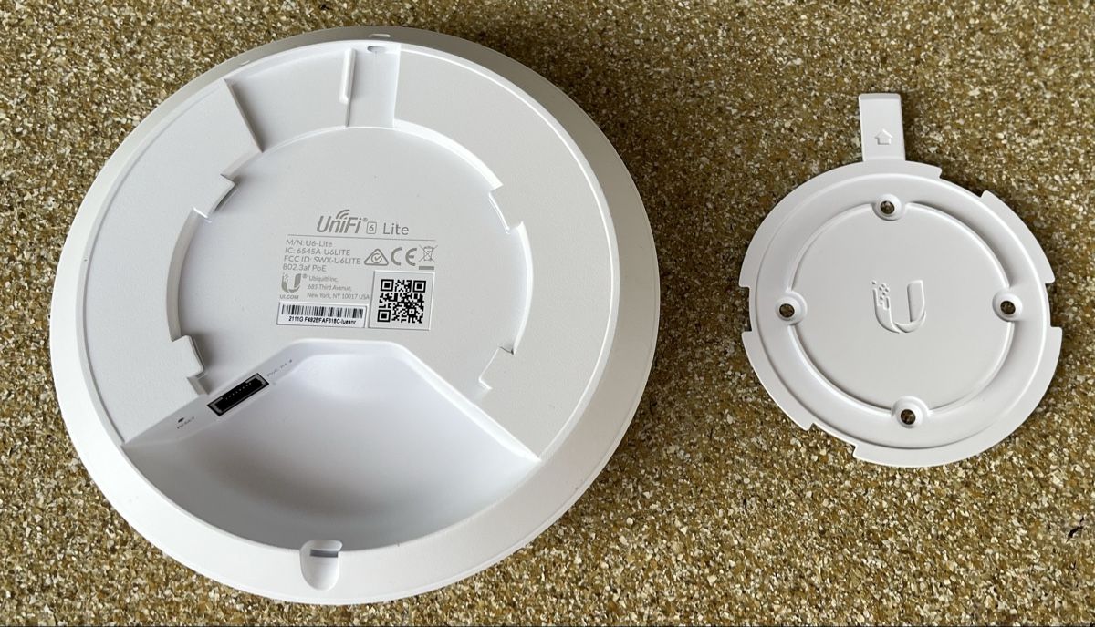 Ubiquiti WiFi: Ubiquiti UniFi 6 Lite Access Point – Usato da Pully venduto da gty_5t6r 1
