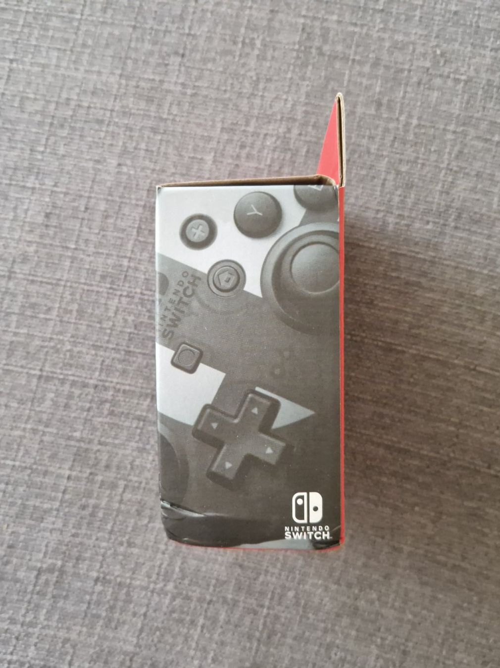 Nintendo Controller: Original NINTENDO Switch Pro Controller ( FABRIKNEU , OVP ) – Neu und originalverpackt aus Uster von -FPS- 1