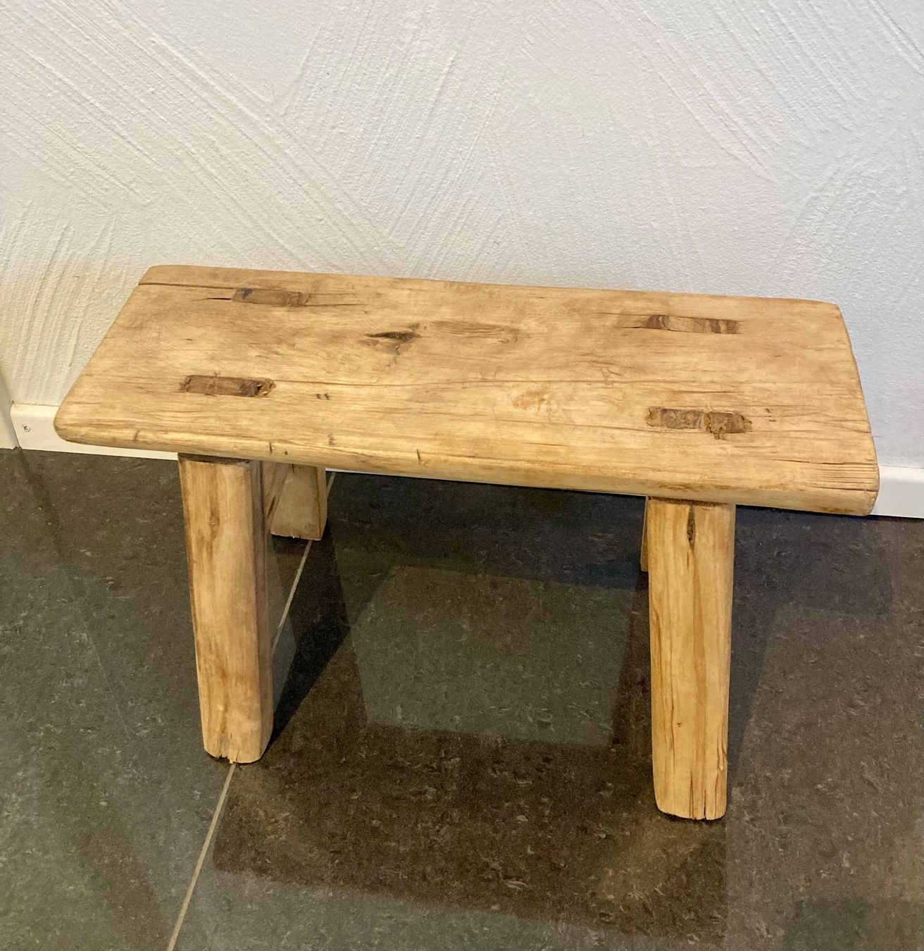 Sgabelli: Asiatischer alter kleiner Hocker – Usato da Richterswil venduto da 0207lifestyle 1