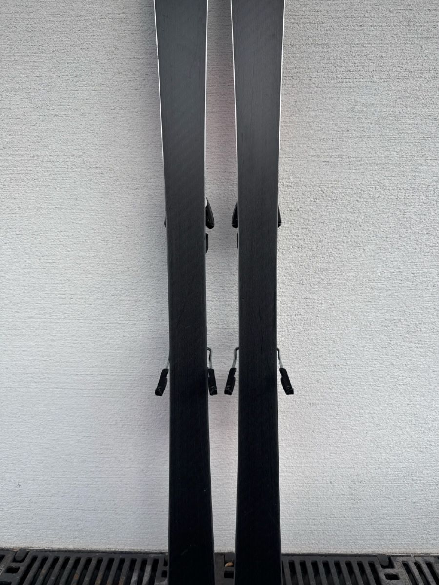 Stöckli Skis: Stöckli WRT Team Ski – Gebraucht aus Plons von Mvr 5