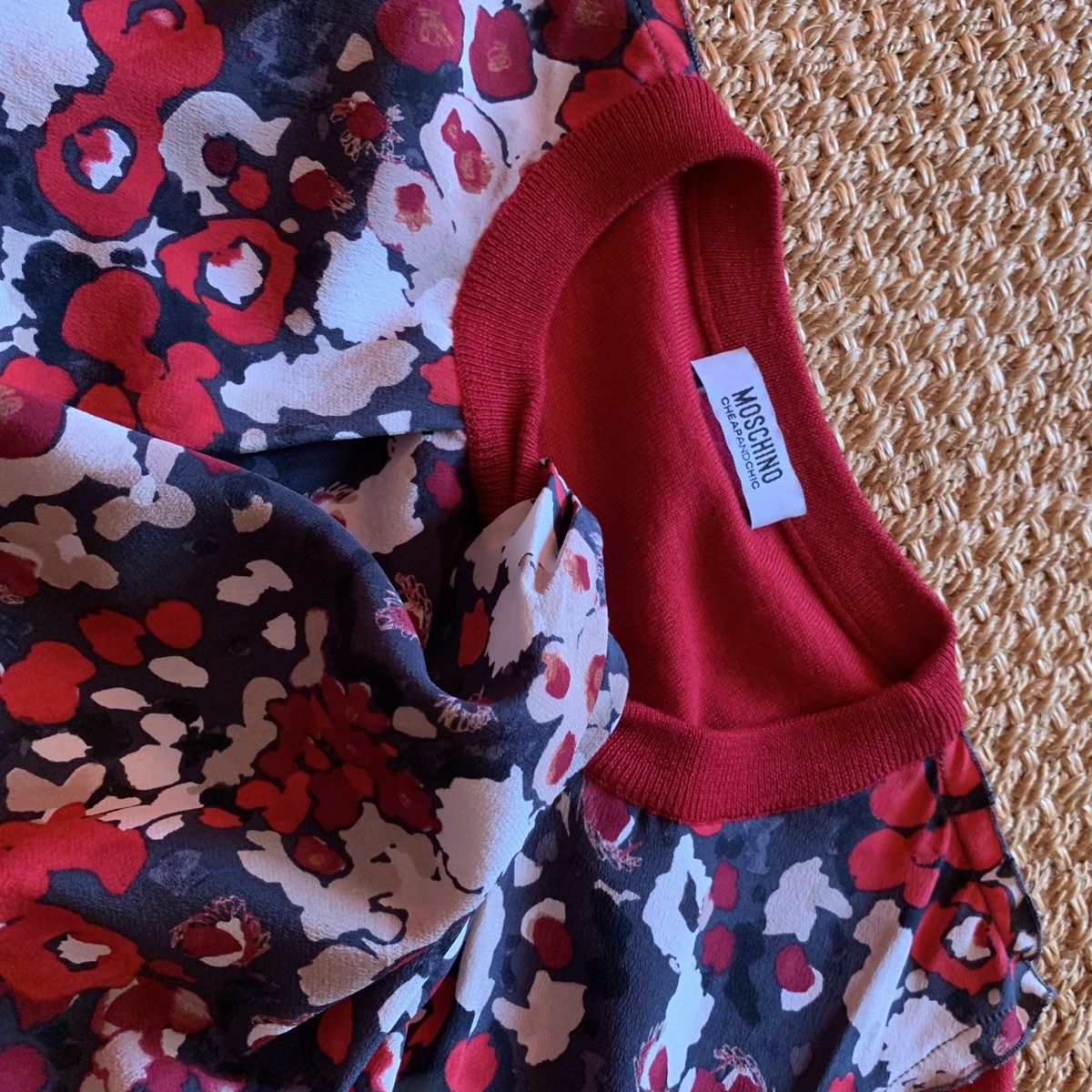 Moschino Pullover & Sweatshirts: Moschino Pullover  Wolle + Seide wie Neu Gr. M – Gebraucht aus Interlaken von Bona55 9
