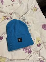 Berretto turchese blu
