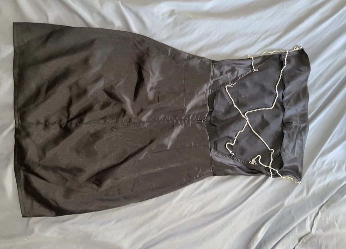 Shein Vestiti: Vestito a schiena scoperta  – Usato da Agno venduto da mic_6btj 1