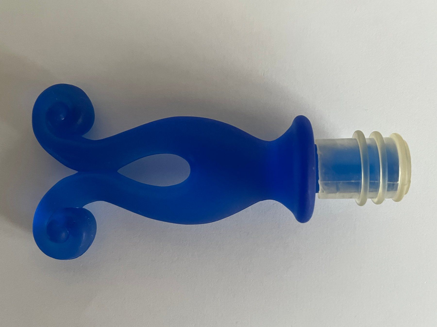 Apribottiglie & Tappi per chiusura: Blauer Silikon Flaschenverschluss – Usato da Basel venduto da Lancer4 1
