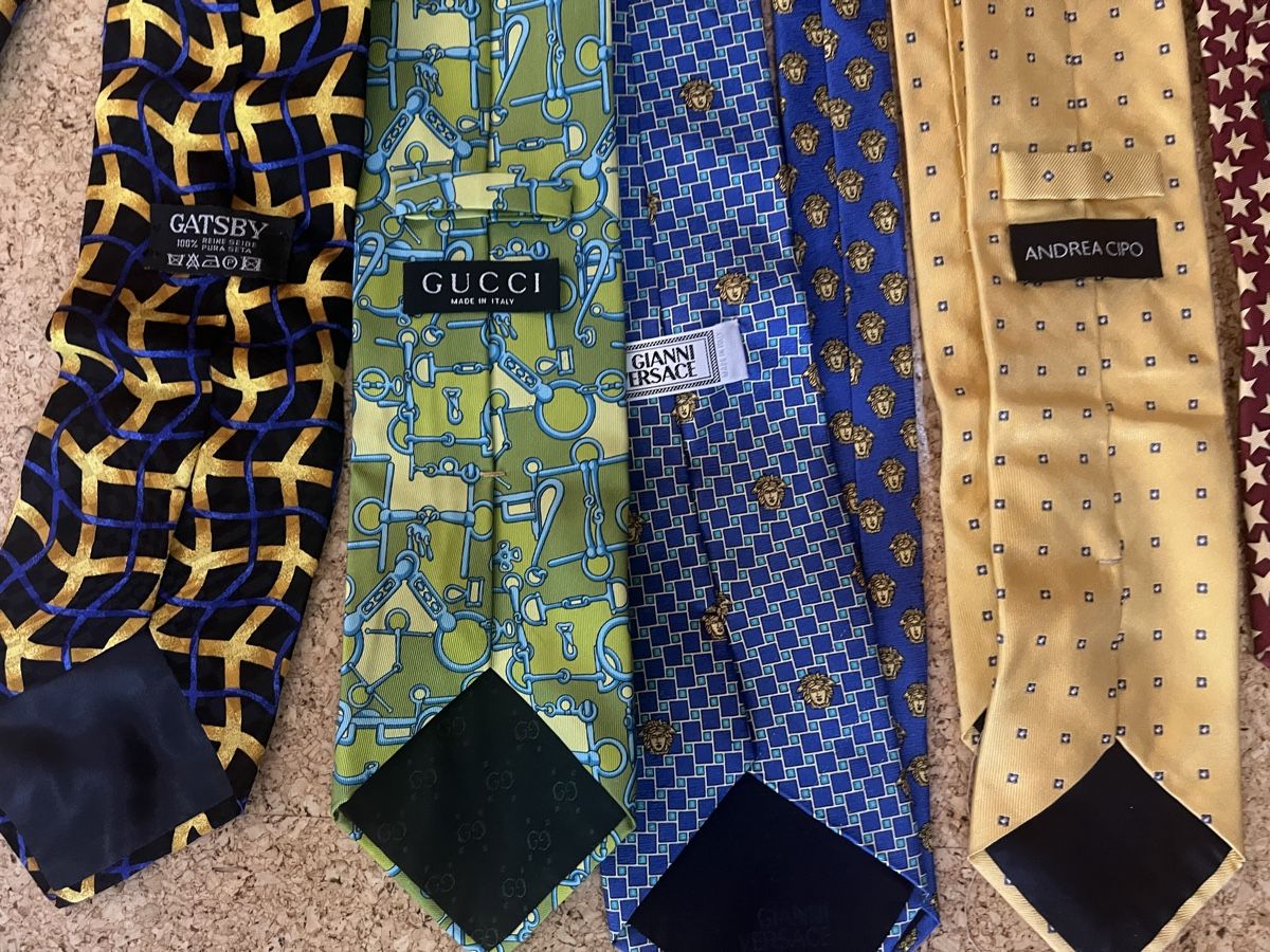 Versace Krawatten: 9 top Krawatten ( Gucci/ Versage etc) – Gebraucht aus Dittingen von Bijoubelle 7