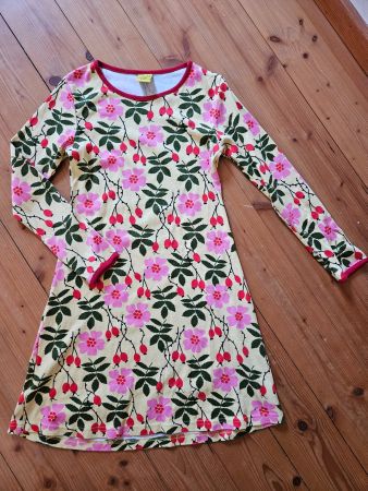 NEU Traumkleid Rosa Canina Duns Sweden 140 wie Molo