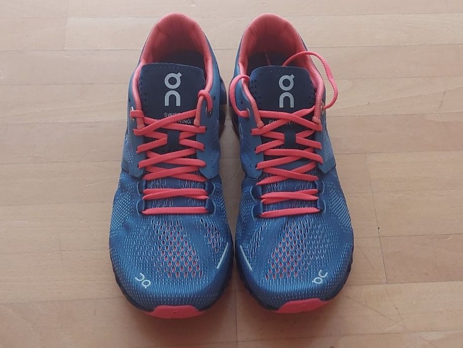On Scarpe da donna: On Running Shoes Cloud X - Blue and Coral – Nuovo e nell'imballaggio originale da Baden venduto da bab_6cxc 1