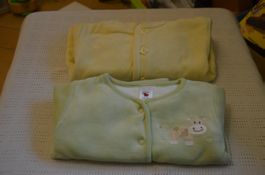 TAILLE 62 - 2 VESTES