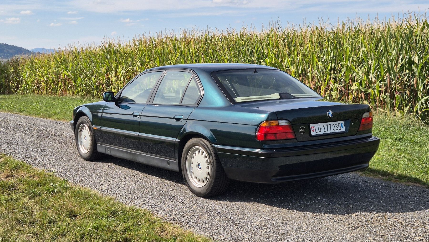 BMW Autos: BMW 730i E38 – D'occasion à Hochdorf par bed_9rgy 1