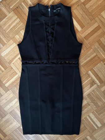 Schickes, figurbetontes GUESS Kleid, Grösse40/42,Schwarz(7)