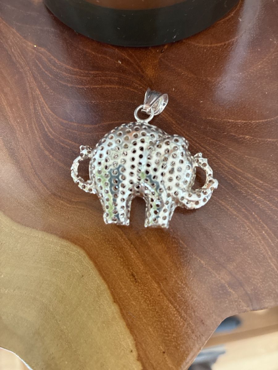 Pendentifs: Pendantif éléphant en argent – D'occasion à Biel/Bienne par Lianumi 1