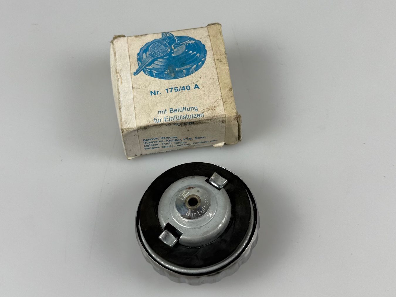 Puch Mofas: Cawi Tankdeckel 40mm NOS – Neu und originalverpackt aus Hallau von mofaplus 1