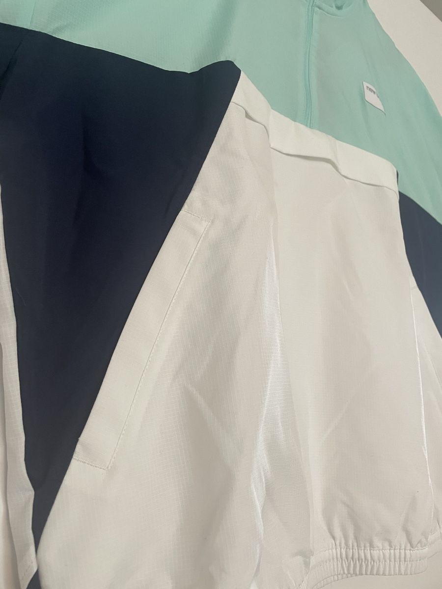 New Balance Jacken: New Balance Jacke, Gr. S, Neu! – Neu (gemäss Beschreibung) aus Oeschgen von VKTR 4