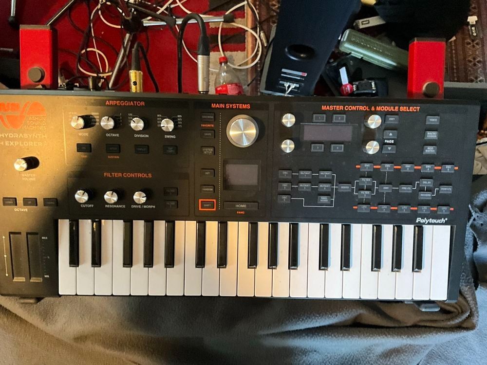 Strumenti musicali: ASM Hydrasynth Explorer mit Garantie bis 2027 – Nuovo (secondo la descrizione) da Grüt (Gossau ZH) venduto da Adidassler