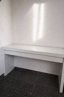 Ikea MALM Schreibtisch/Schminktisch/Ablagetisch