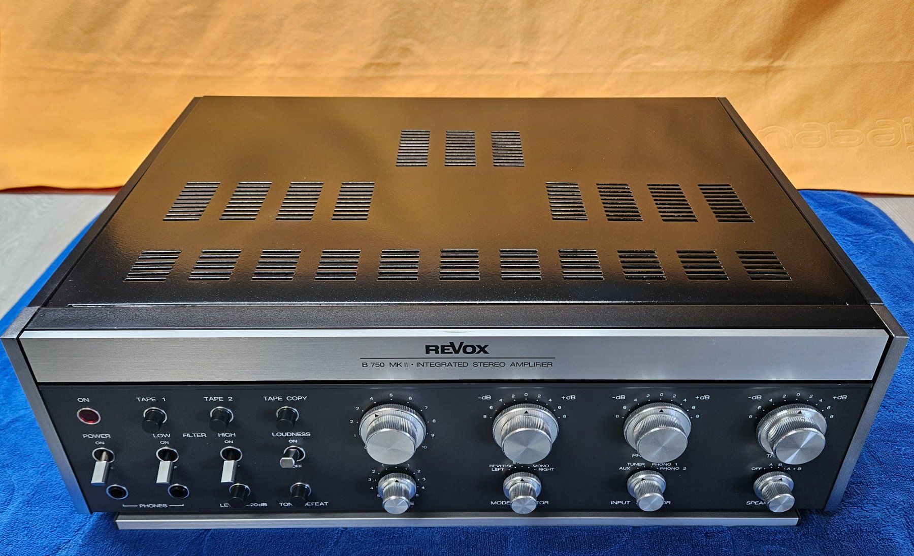 Revox Verstärker: Revox B750 MK2 – Amplificateur entièrement restauré – Neu (gemäss Beschreibung) aus St-Cierges von Pestol