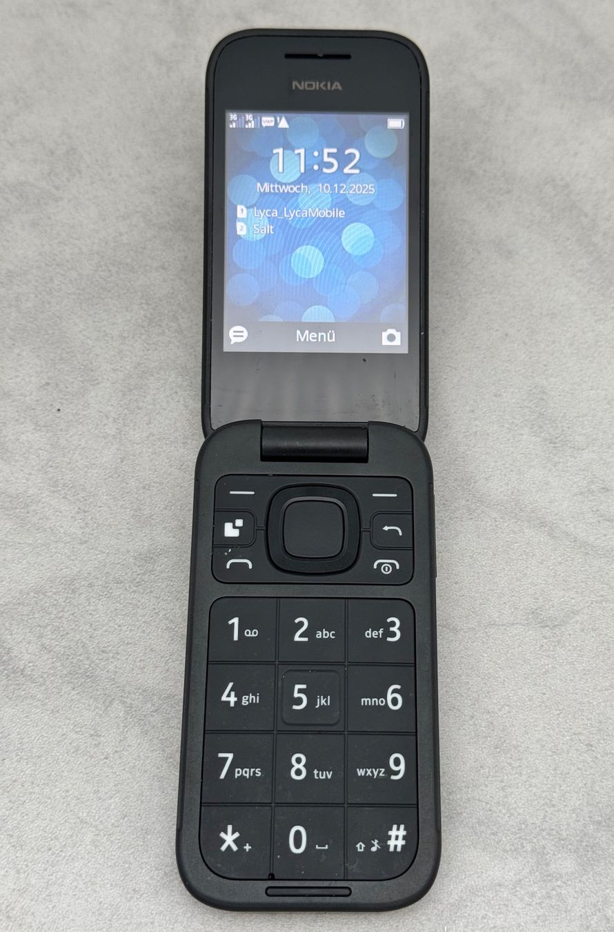 Nokia Handys / Smartphones: Nokia 2660 Flip 4G Dual SIM SIM Frei – Gebraucht aus Hermetschwil-Staffeln von Mobile2013 1