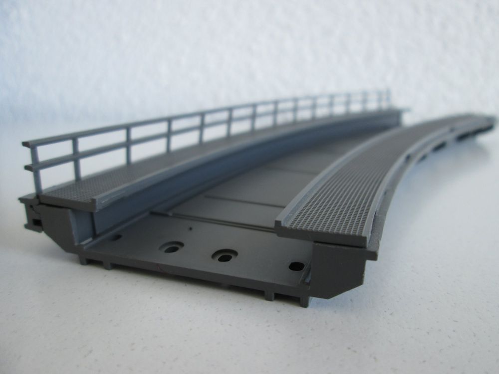 Märklin 74613 H0 AC C-Gleis 5 x Gebogenes Rampenstück R1 30° (Gebraucht ...