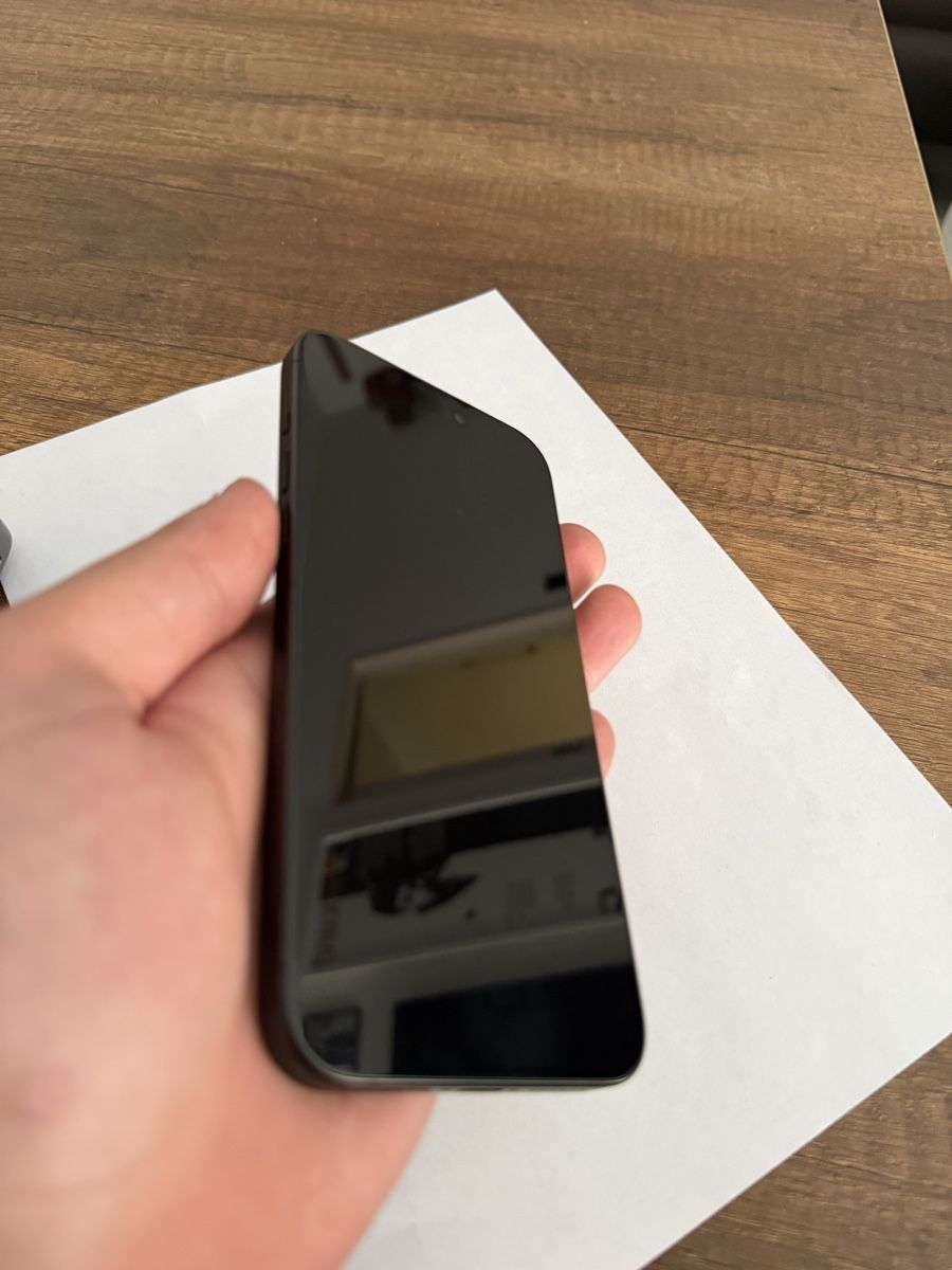 Apple Handys / Smartphones: Iphone 15 pro max 256gb – Neu (gemäss Beschreibung) aus Schafisheim von kev_q7x9 2