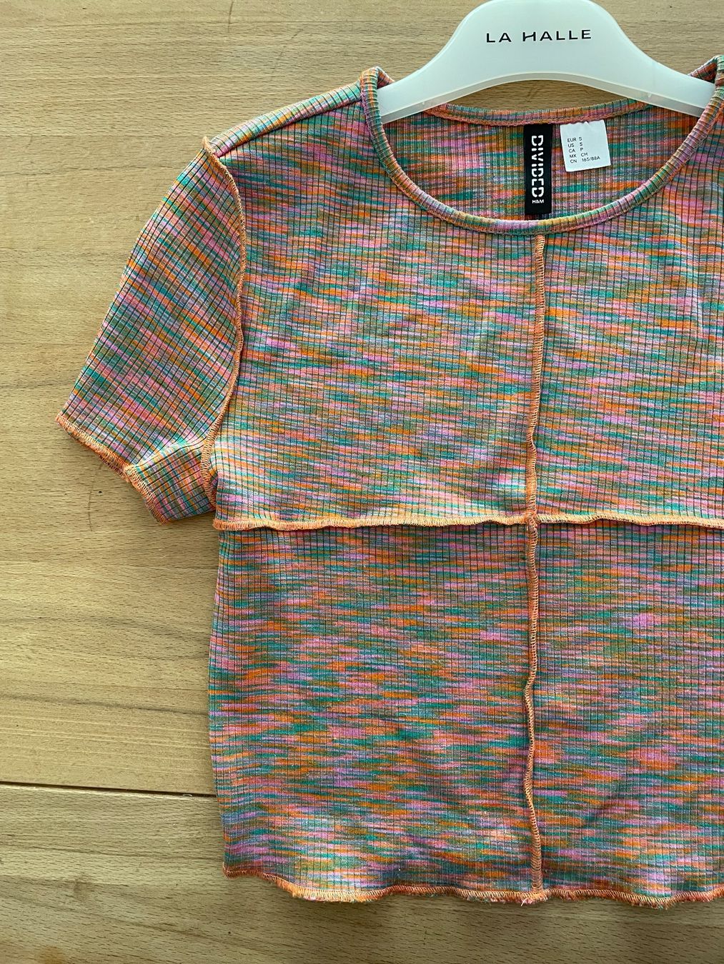 H&M Top: Crop-top multicolore – Usato da Sion venduto da Mazarine_ 1