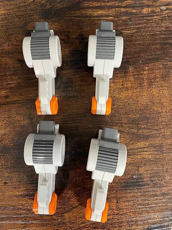 Lego Baukästen: 4 Stück LEGO Mindstorms Electric, Motor - NXT – Gebraucht aus Willerzell von Eluchs 1