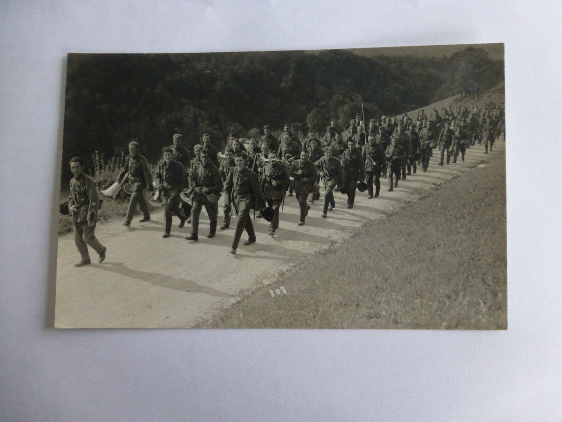Poster & Bilder: Militär Ansichtskarte – Gebraucht aus Bettlach von 1saurer