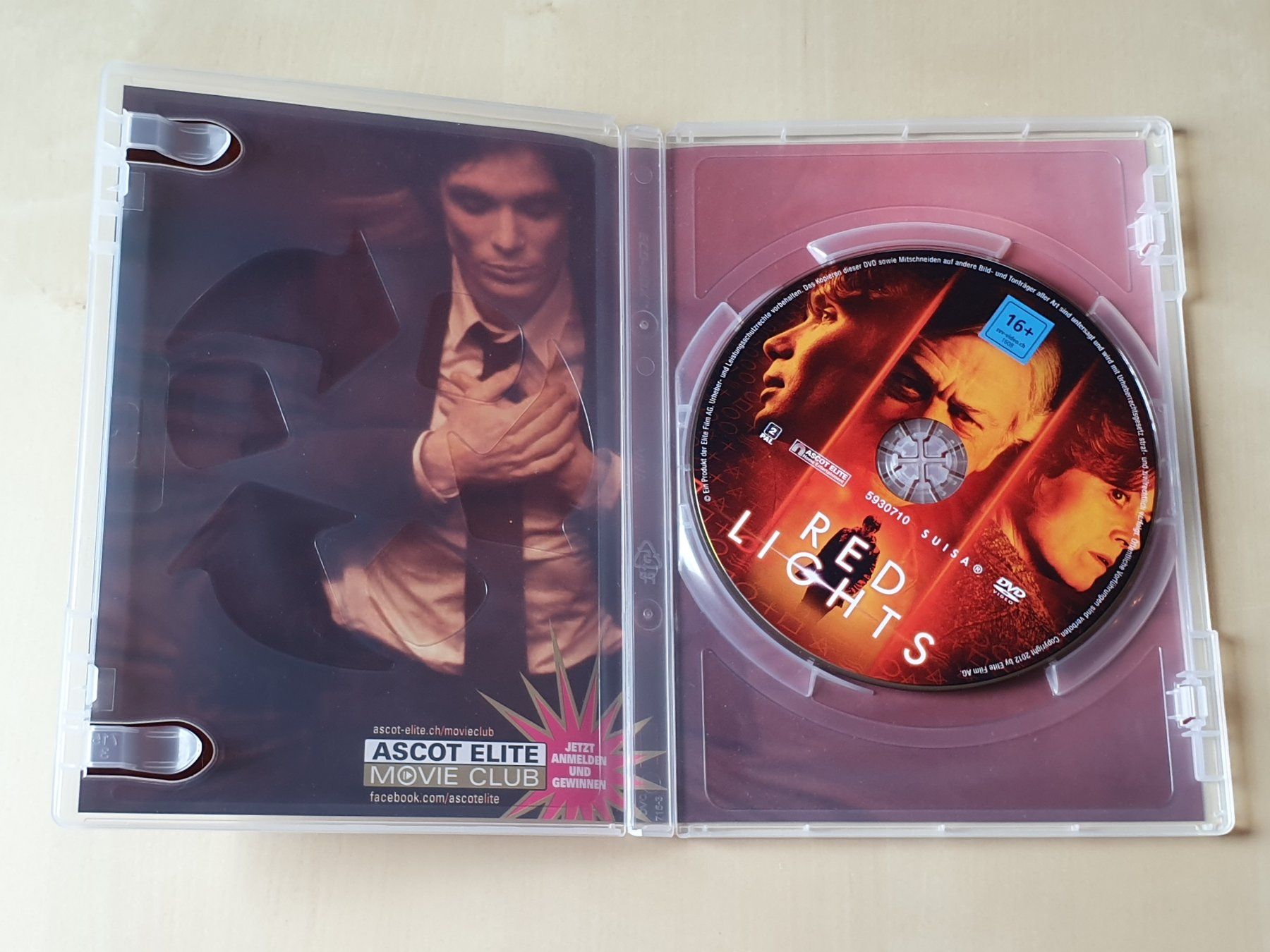 Tutti i DVDs: Red Lights – Usato da Stansstad venduto da collectorsshop 2