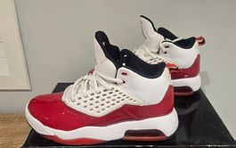 Jordan Max Aura 4 taille 42 rare Occasion bon Etat