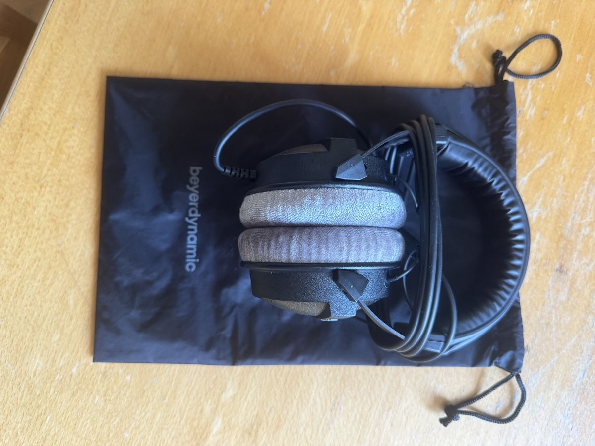 Beyerdynamic Cuffie: Beyerdynamic DT 770 PRO - 80 OHM – Nuovo (secondo la descrizione) da Vevey venduto da paf_bg8m 1