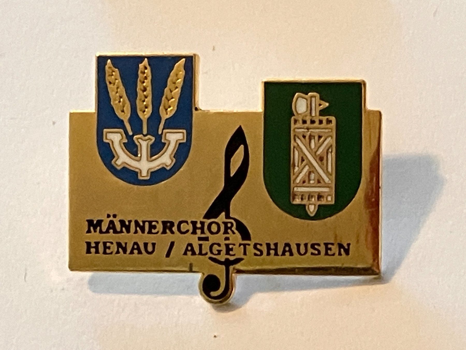 Placchette & Badge: 1 Pin Männerchor Henau Algetshausen – Usato da Basel venduto da djwwpp
