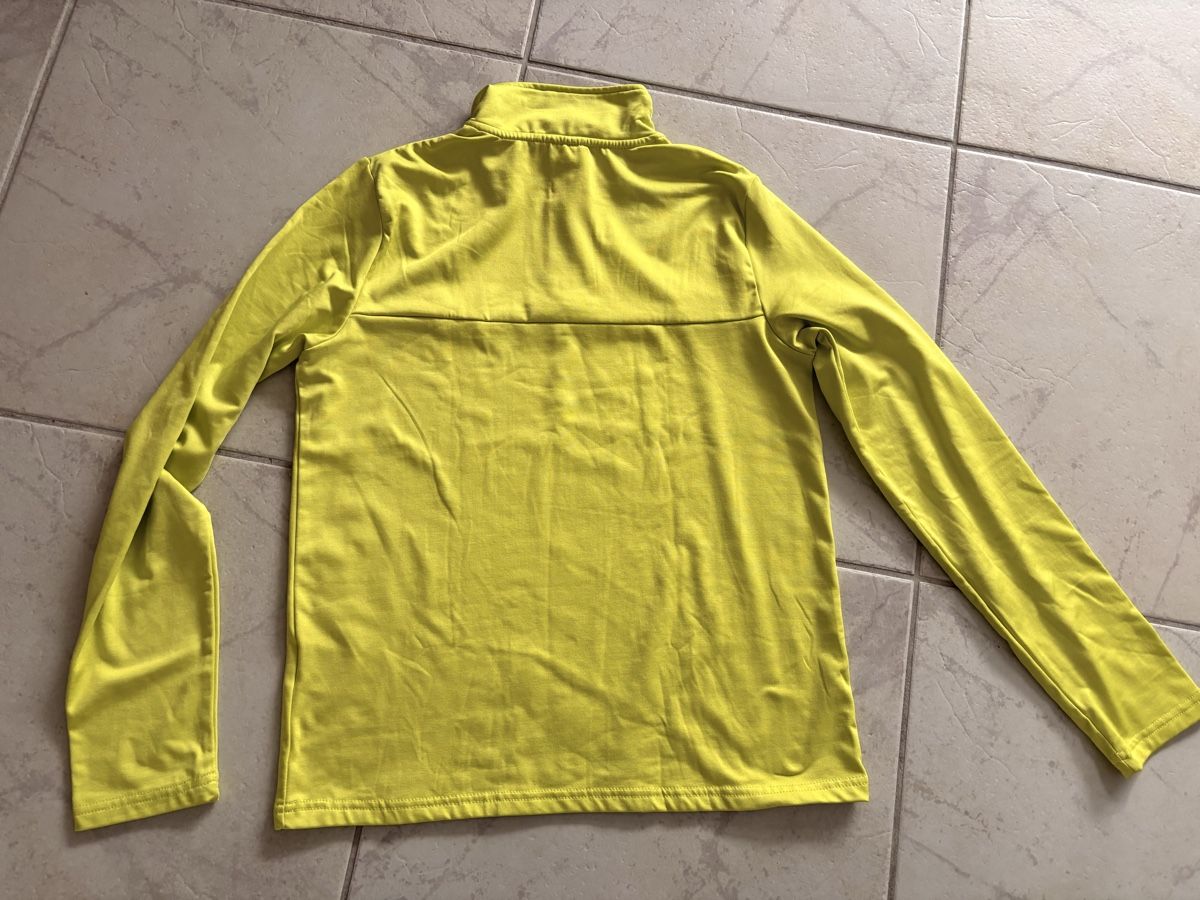 Kleiderpakete & -sets: 2x Sportpullover mit Reissverschluss, Gr. 158/164 – Gebraucht aus Dietlikon von Bachtel97 5