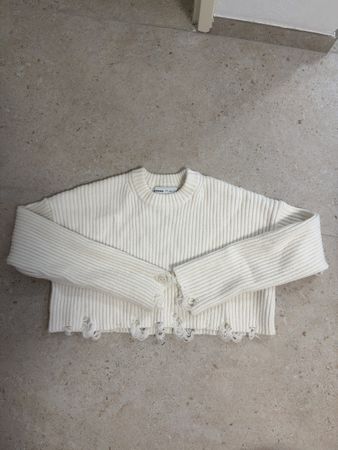 Bershka Cropped Strickpullover