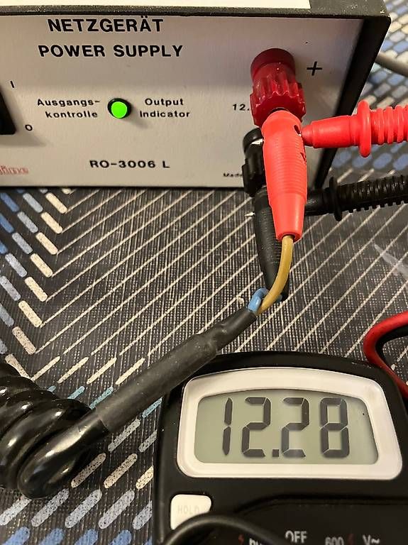 Elettrotecnica: Alimentation stabilisée 12v 6A – Usato da Genève venduto da Capt3 1