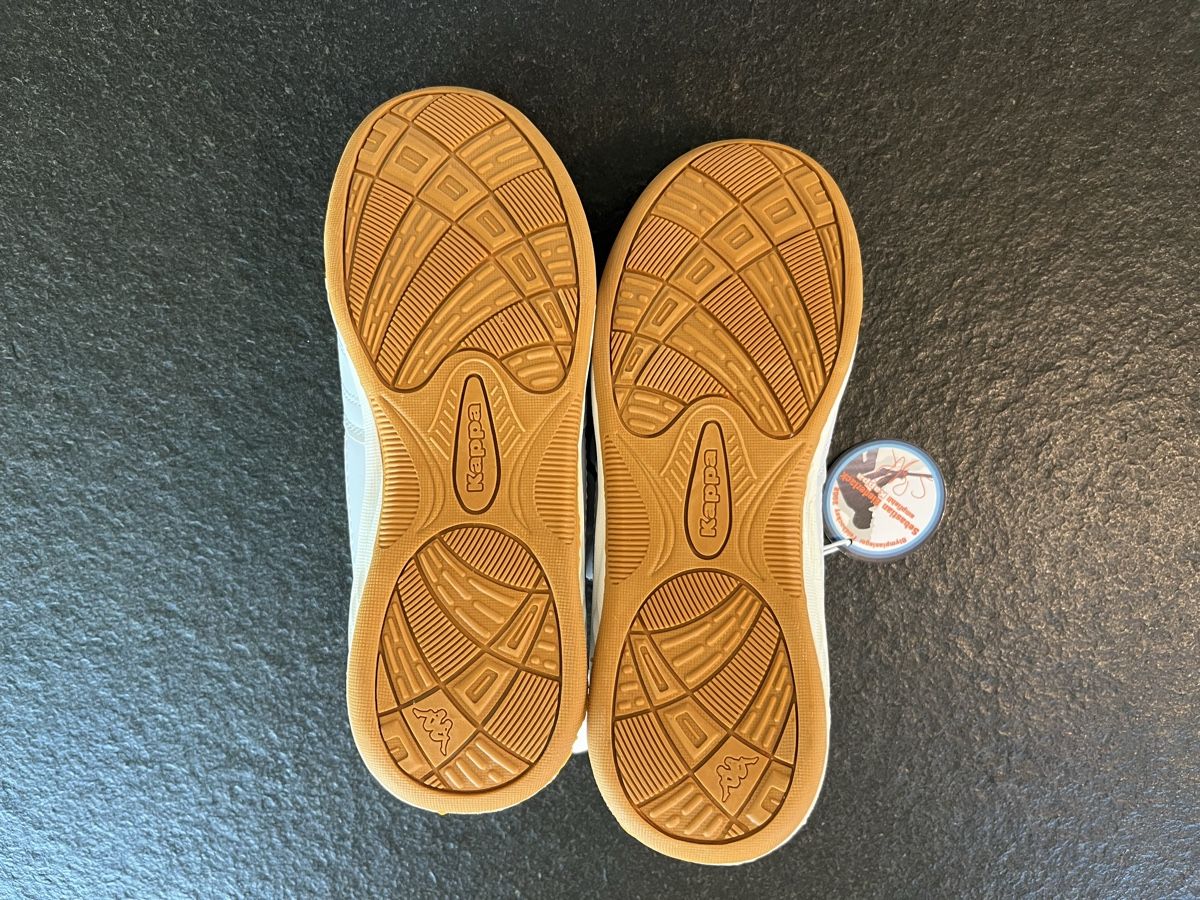 Kappa Scarpe per ragazzi: Kappa Hallenschuhe Gr. 33 NEU – Nuovo (secondo la descrizione) da Brail venduto da Sonnenblume86GR 2