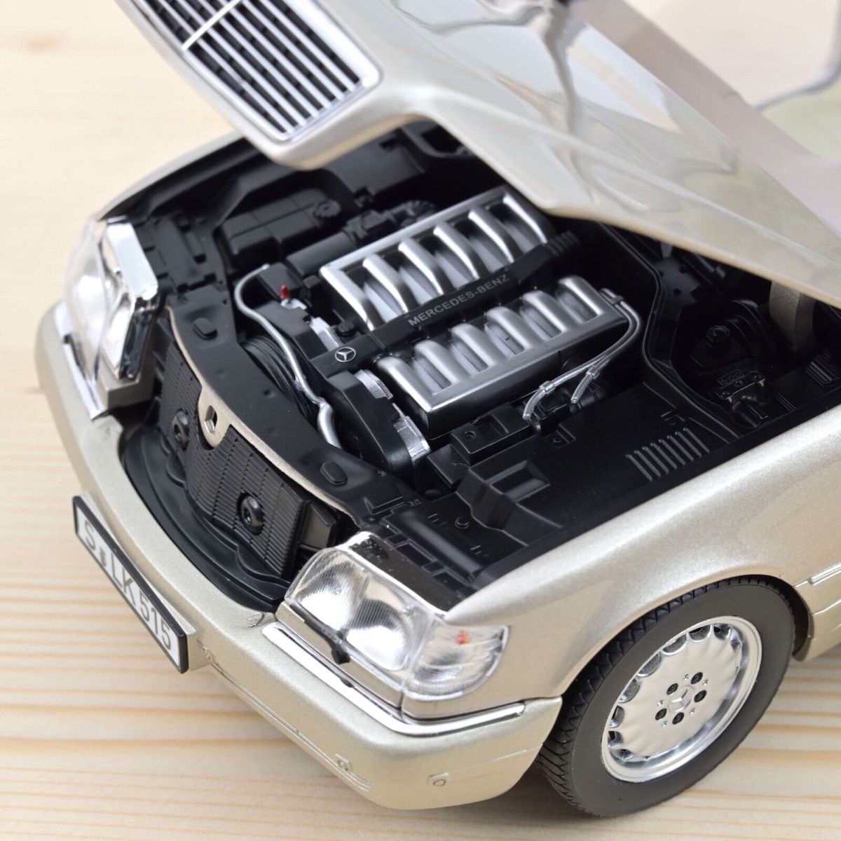 Mercedes-Benz Modellautos: MERCEDES-BENZ S600 V12 W140 1997 MASSSTAB 1:18 – Neu und originalverpackt aus Erlenbach im Simmental von Model_box 5