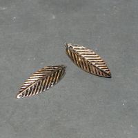 Anhänger Blatt länglich, antiksilber