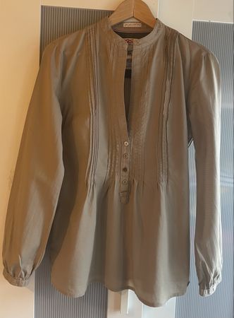 QS by s.Oliver Bluse, Gr. 36, Khaki, Top Zustand!