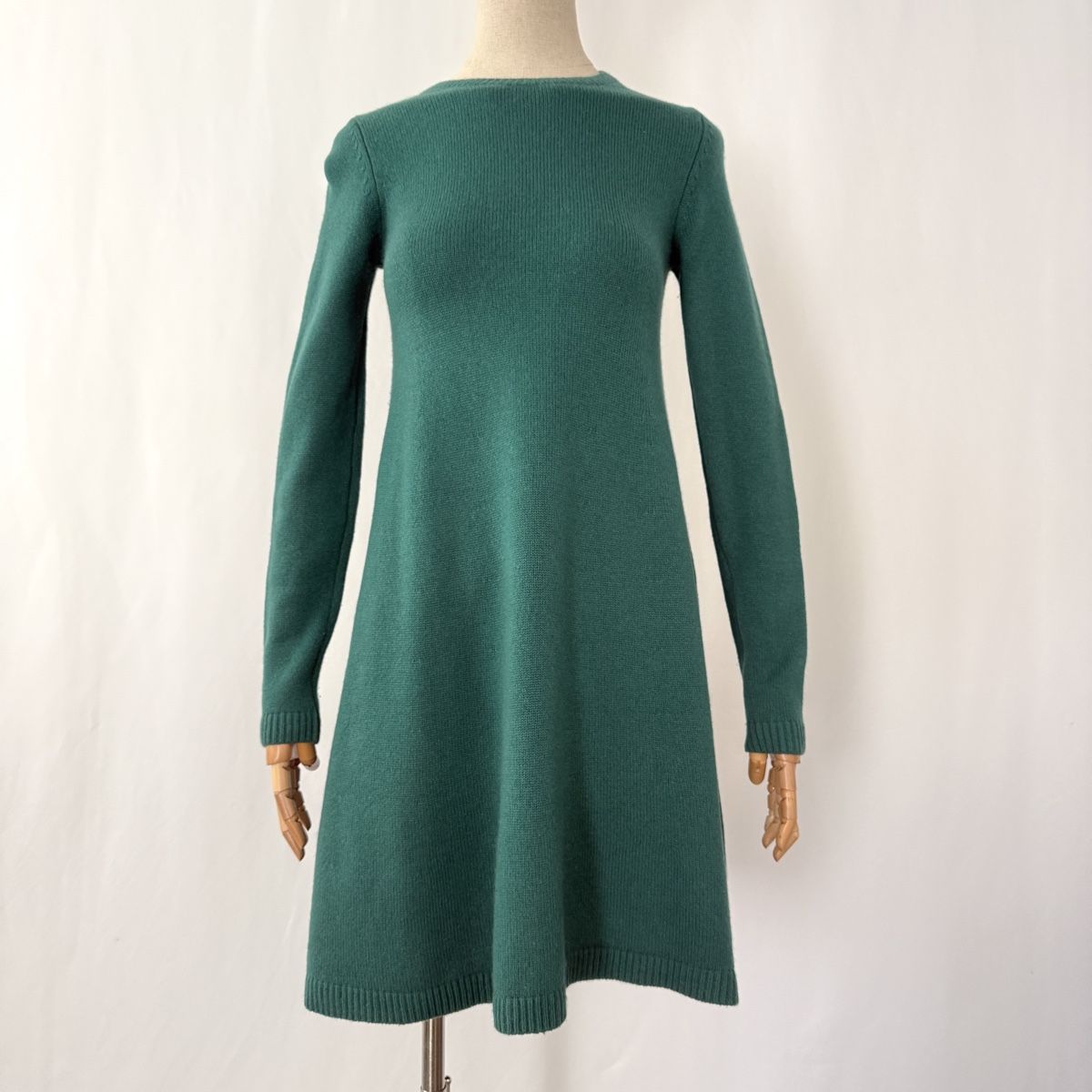 FTC Vestiti: FTC Cashmere Dress – Nuovo (secondo la descrizione) da Emmen venduto da Avviivva_Com2023