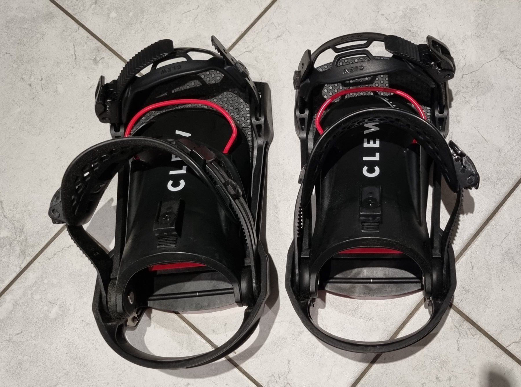 Fixations: Clew Snowboardbindung – D'occasion à Berikon par Meier-HolzerTanja