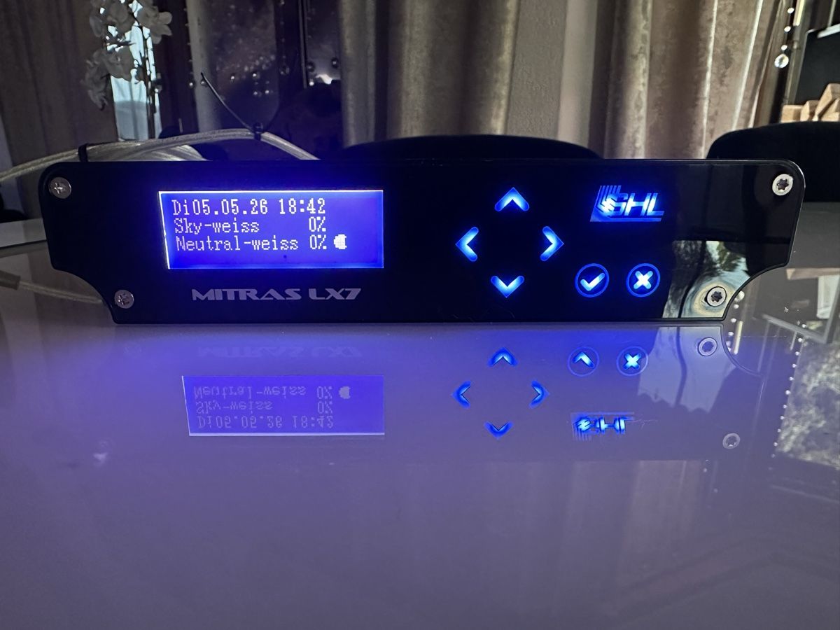 Acquari: GHL LED Mitras LX7 – Usato da Berikon venduto da fischundart 5