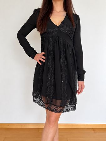 Manila Grace Spitzenkleid IT 40 / DE-CH ca. 36/38 – Schwarz