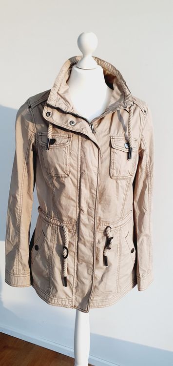 Vestes: Jacke Damen Neu mit Etikett Grösse 40 – Neuf avec emballage d'origine à Stansstad par InStyle8